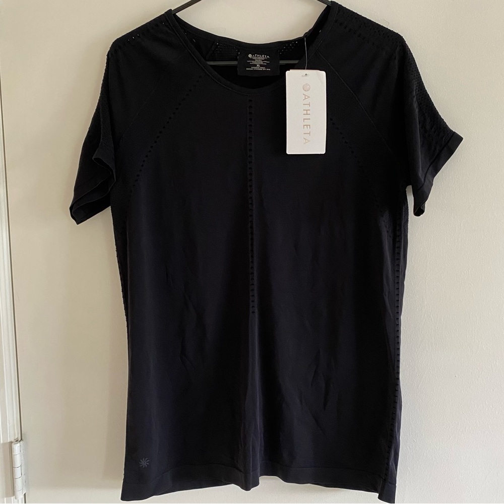 New Athleta Meryl Hydrogen Skinlife  Seamless Black Top T.Shirt Size XL